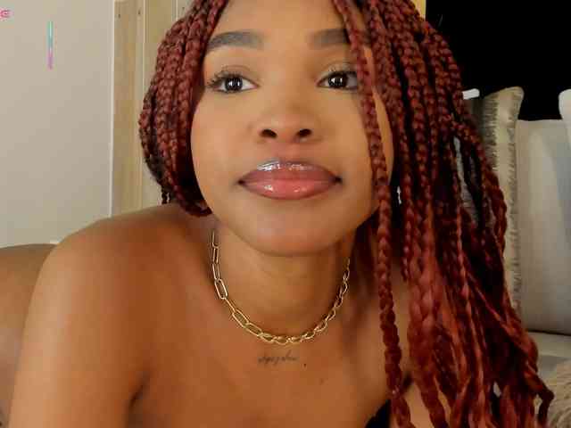AriaFoster webcam