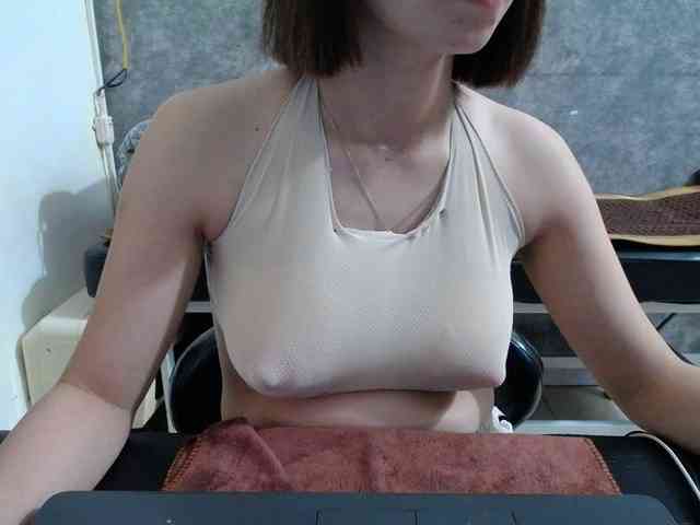 HotQueen93 webcam