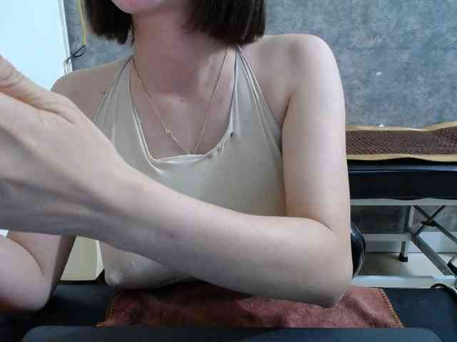 HotQueen93 webcam