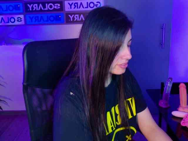 VileettaMiller webcam