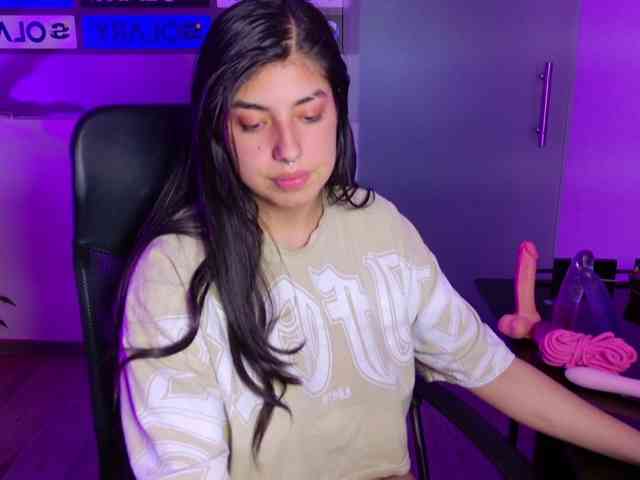 VileettaMiller webcam