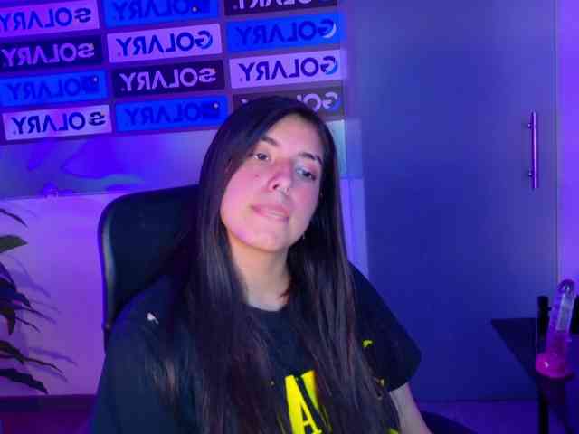 VileettaMiller webcam