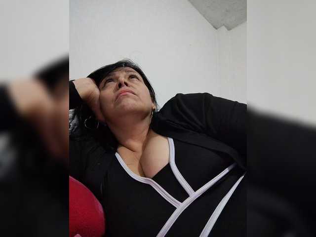 NatashaMilf webcam