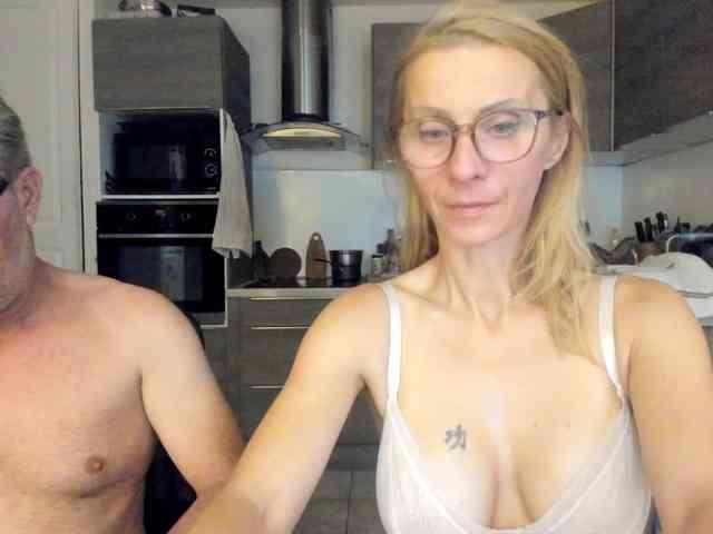 Munishpunish webcam