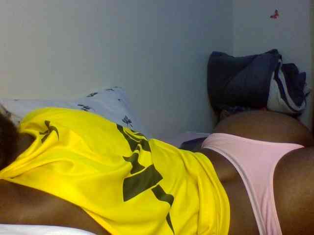 QueenJacky webcam