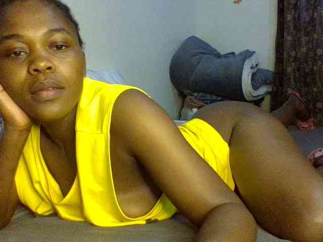 QueenJacky webcam