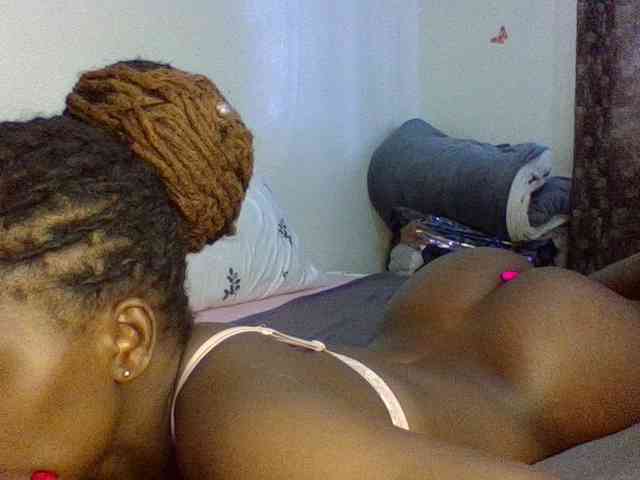 QueenJacky webcam