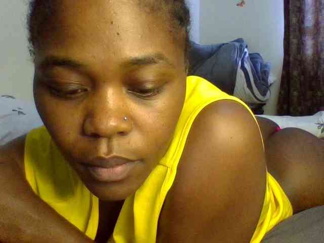QueenJacky webcam
