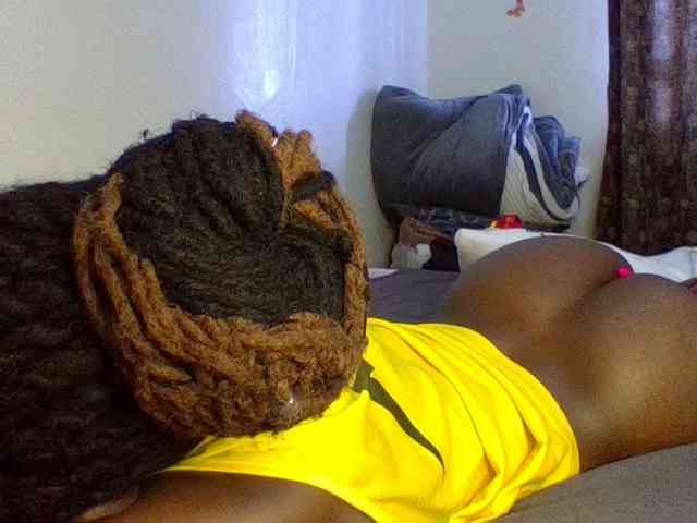 QueenJacky webcam