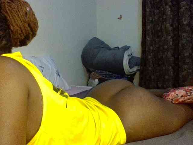 QueenJacky webcam