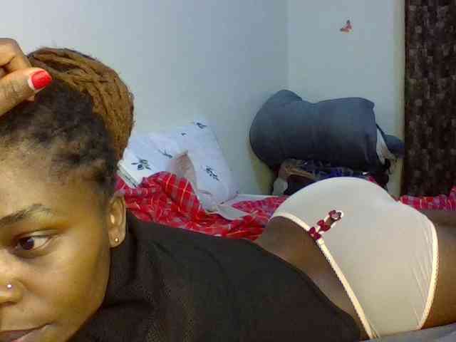 QueenJacky webcam