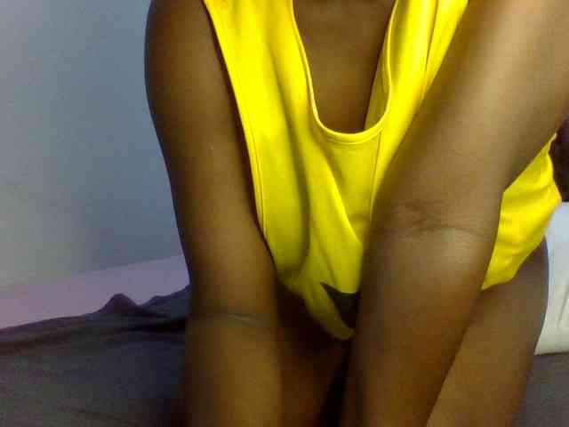 QueenJacky webcam