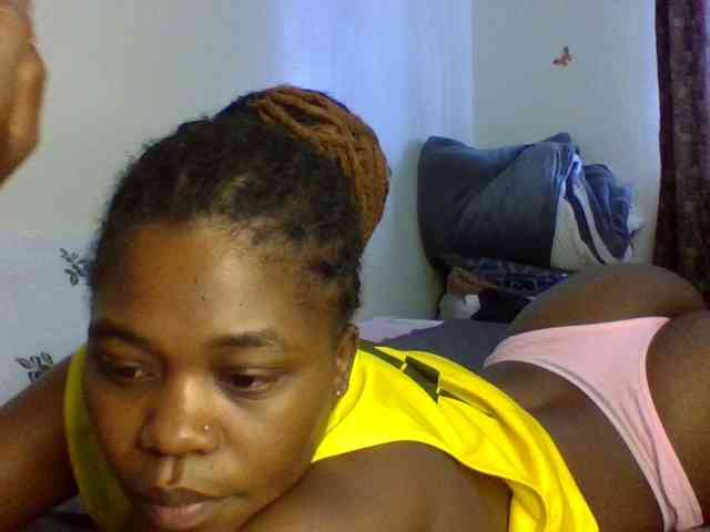 QueenJacky webcam