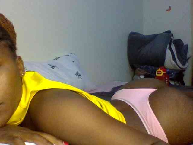 QueenJacky webcam