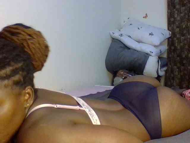 QueenJacky webcam