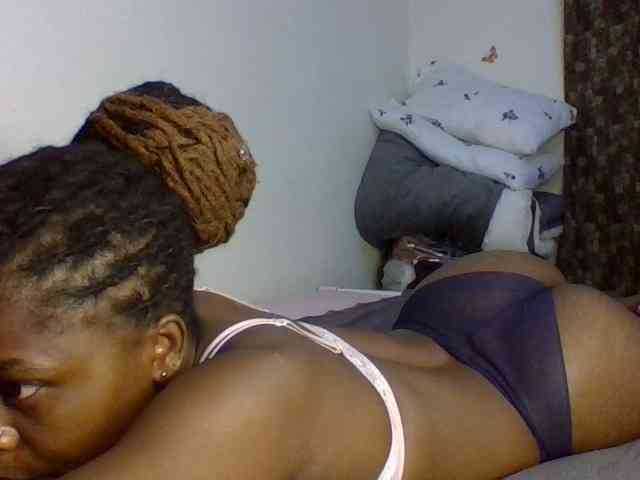 QueenJacky webcam