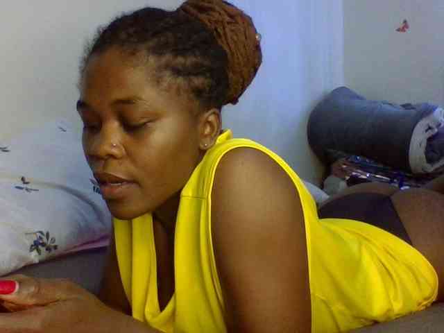 QueenJacky webcam