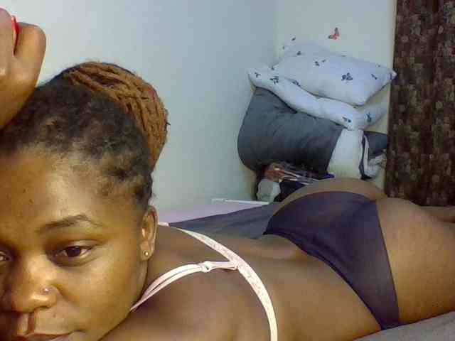 QueenJacky webcam