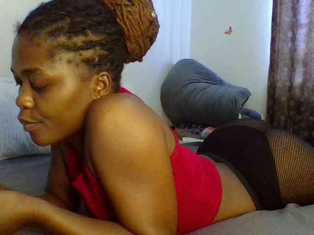 QueenJacky webcam