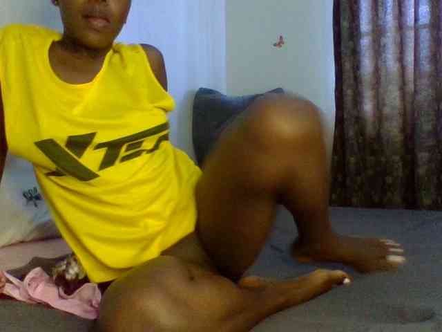QueenJacky webcam