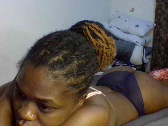QueenJacky webcam
