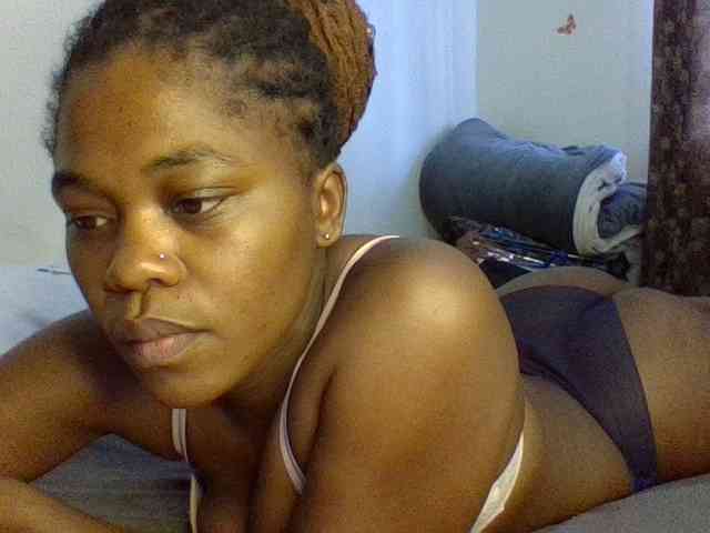 QueenJacky webcam