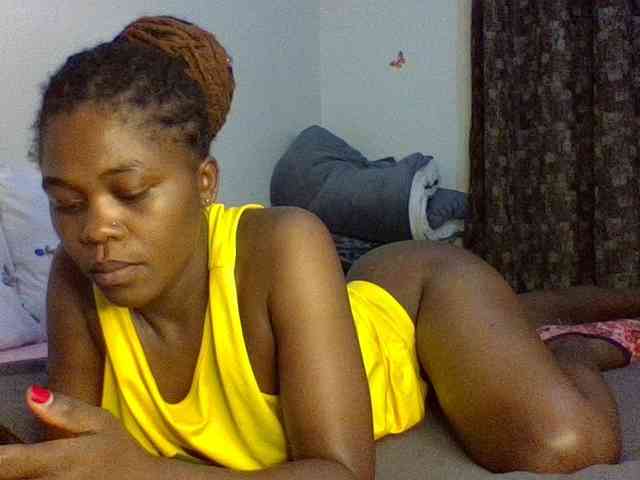 QueenJacky webcam
