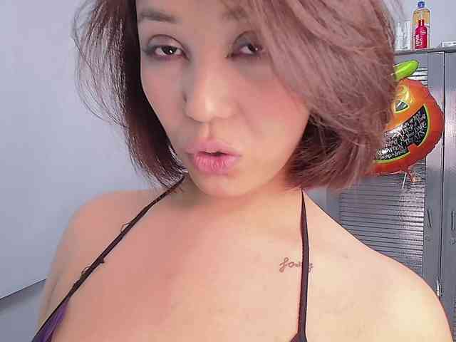 PurrrfectMiko webcam