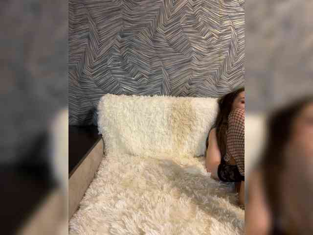 Malishka007 webcam