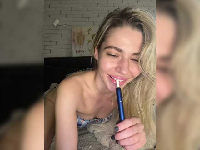 VIOLA-Sweet-Beauty webcam
