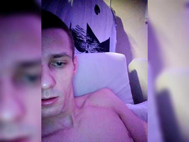 Vai a chattare su Laylay13 Laylay13