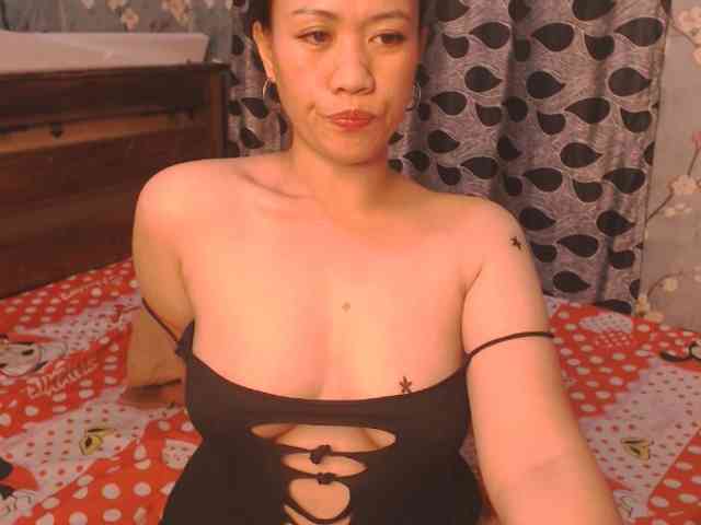 lhixyhorny webcam