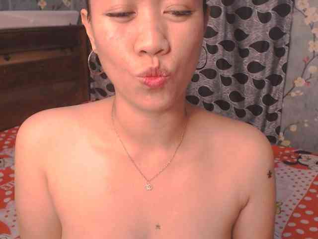 lhixyhorny webcam