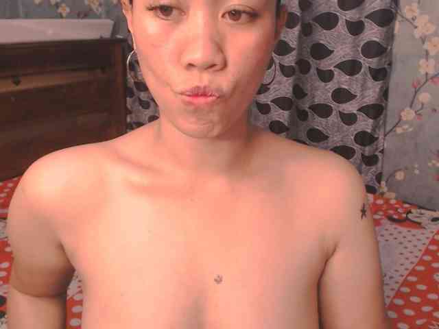 lhixyhorny webcam