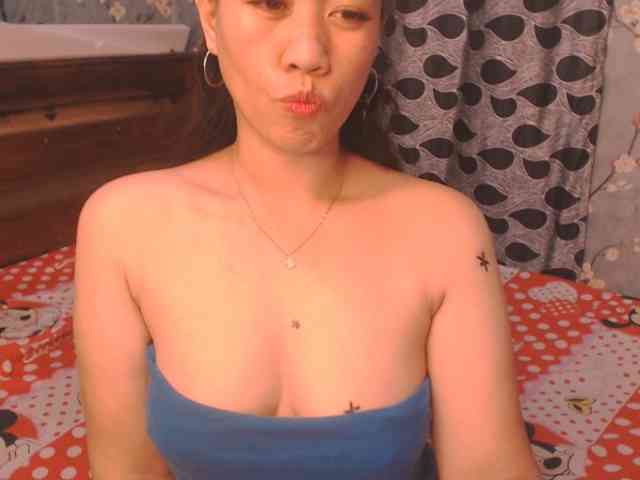 lhixyhorny webcam