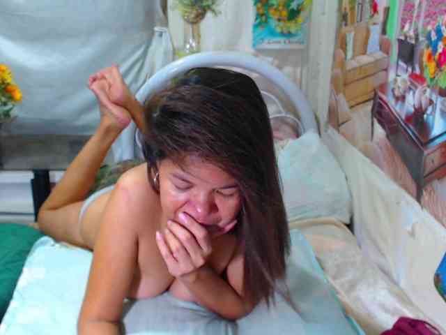 Horny4s3x webcam