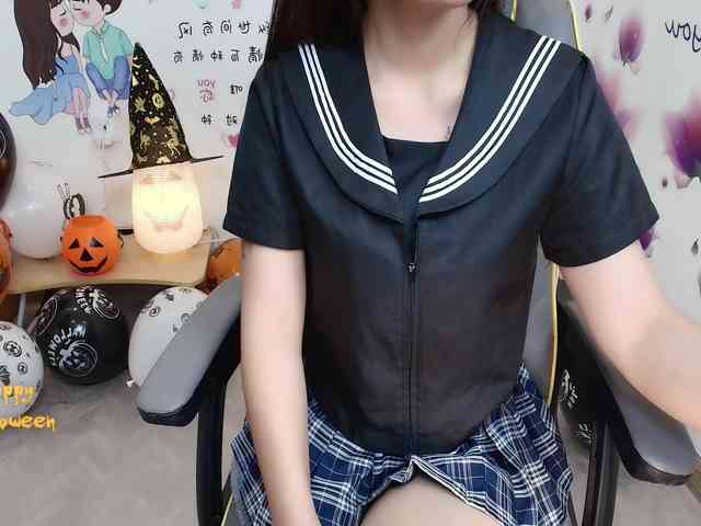 Angela19 webcam