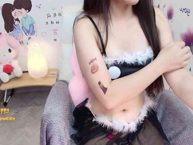Angela19 webcam
