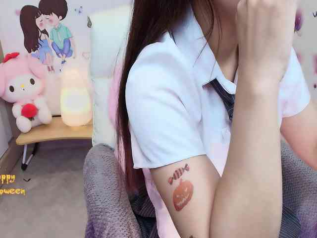 Angela19 webcam