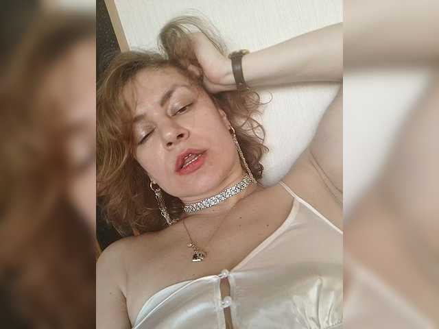 Good-woman webcam