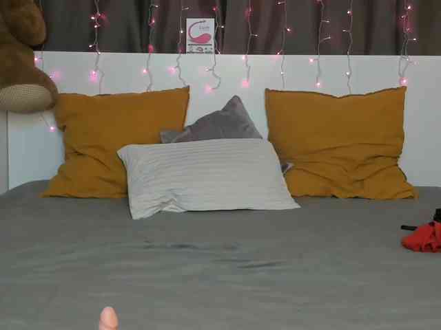 IninityKitty webcam