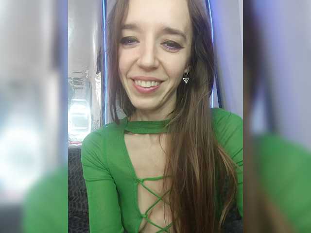 Entrez le videochat erotique avec le
modèle A_R_T_A A_R_T_A