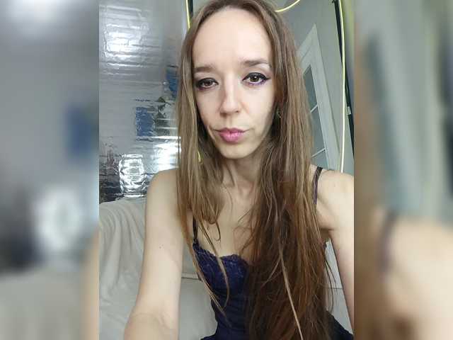 Entrez le videochat erotique avec le
modèle A_R_T_A A_R_T_A