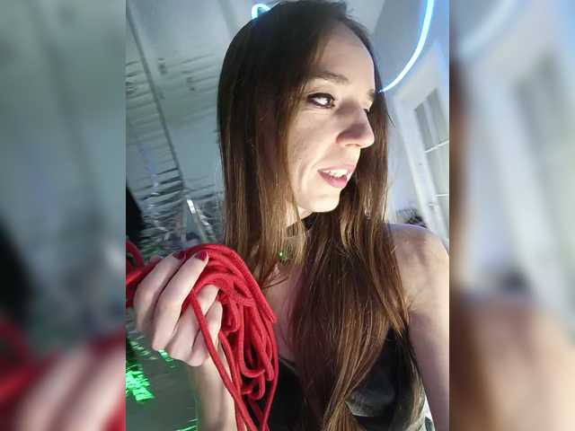 Gratis Live Sexcam mit A_R_T_A A_R_T_A