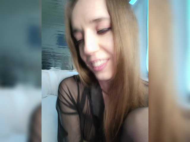 Entra en el chat con el modelo A_R_T_A A_R_T_A