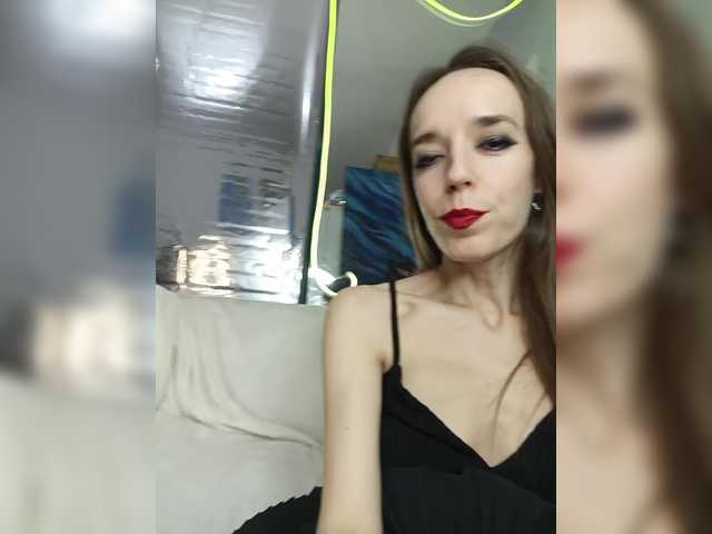 Gratis Live Sexcam mit A_R_T_A A_R_T_A