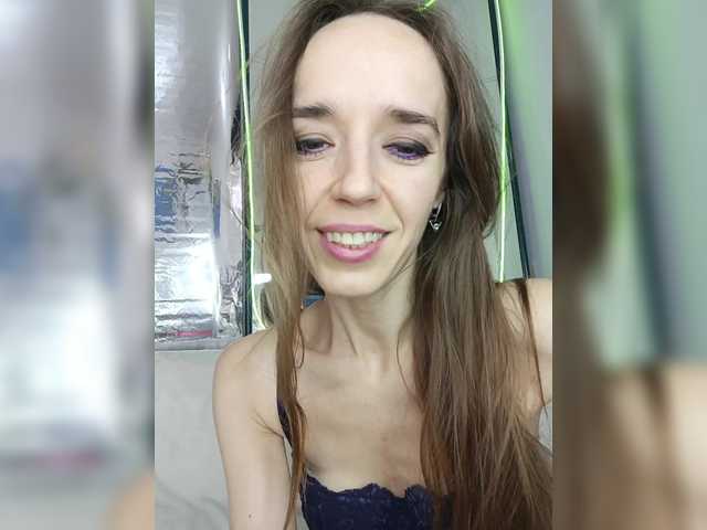 Entra en el chat con el modelo A_R_T_A A_R_T_A