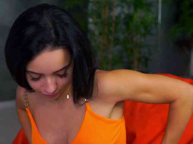 CherrySelena webcam