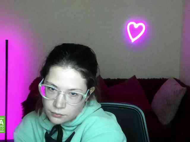 Aliciafolow009 webcam