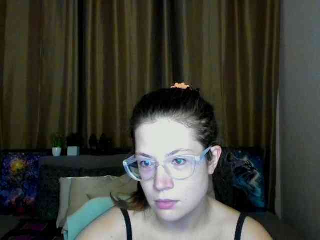 Aliciafolow009 webcam
